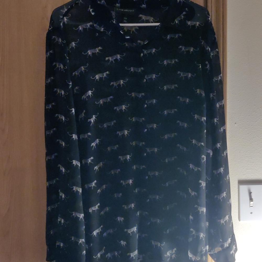 Cheetah figured blouse